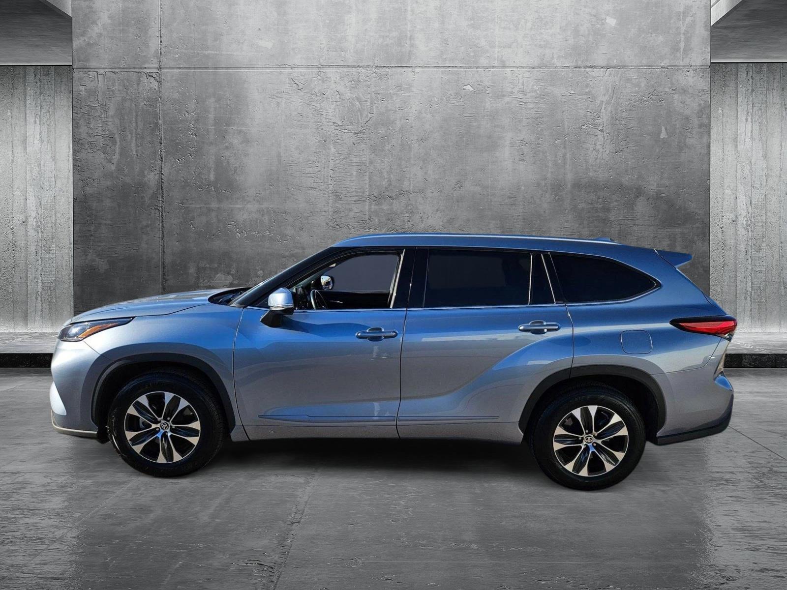 2020 Toyota Highlander Vehicle Photo in HENDERSON, NV 89014-6702