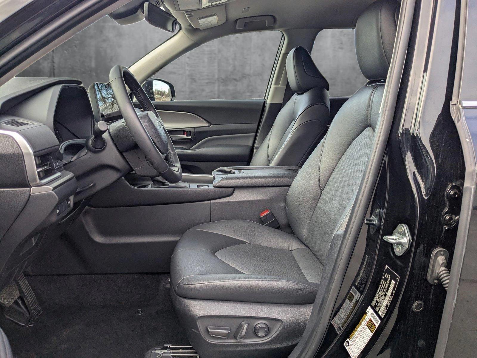 2024 Toyota Grand Highlander Vehicle Photo in Spokane Valley, WA 99212