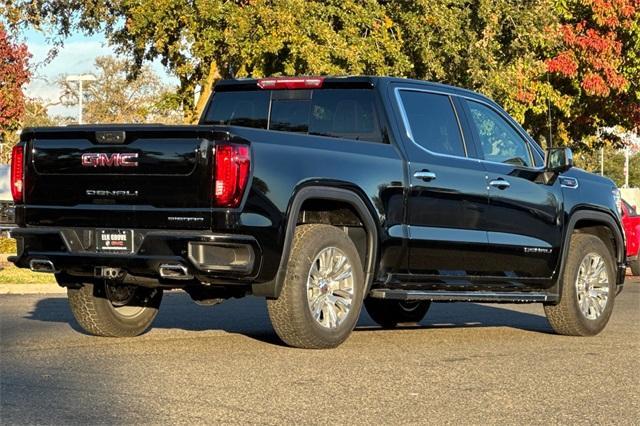 2025 GMC Sierra 1500 Vehicle Photo in ELK GROVE, CA 95757-8703