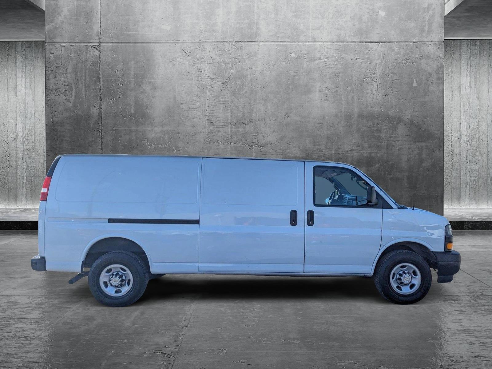 2023 Chevrolet Express Cargo 2500 Vehicle Photo in MIAMI, FL 33134-2699