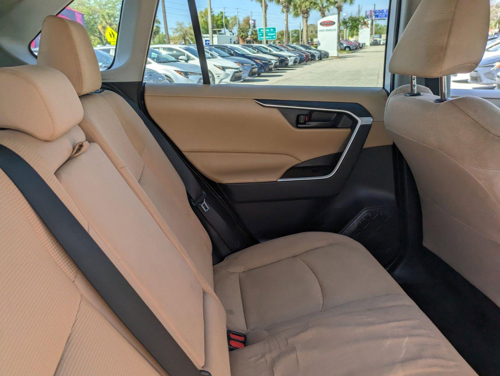 2021 Toyota RAV4 Vehicle Photo in Winter Park, FL 32792