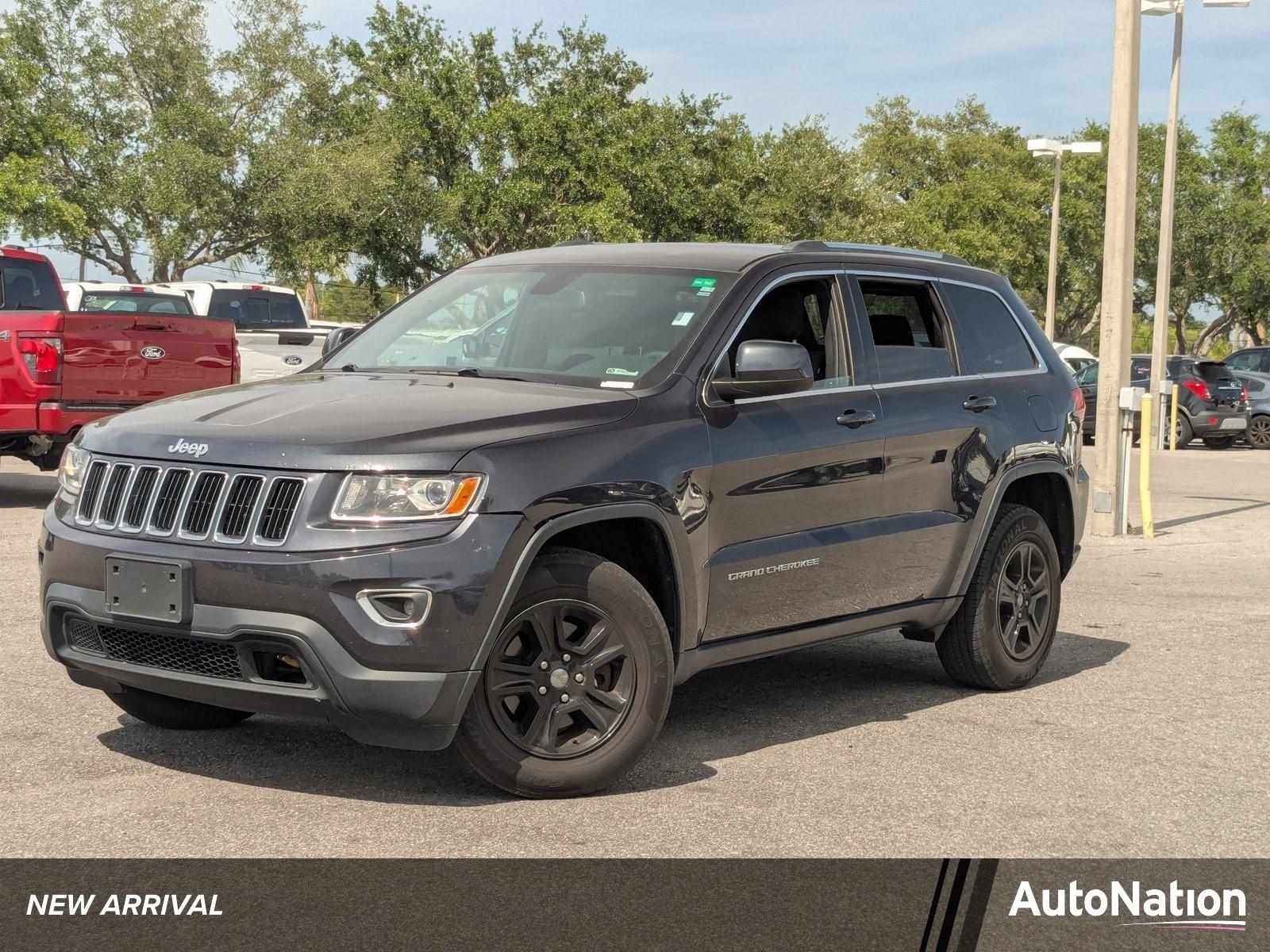 2015 Jeep Grand Cherokee Vehicle Photo in St. Petersburg, FL 33713