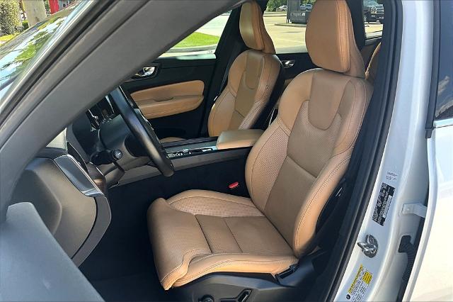 2022 Volvo XC60 Vehicle Photo in Houston, TX 77007