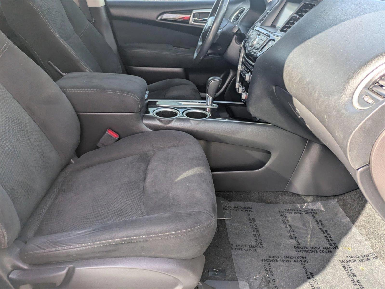 2016 Nissan Pathfinder Vehicle Photo in WEST PALM BEACH, FL 33407-3296