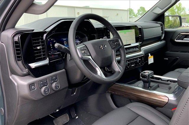 2025 Chevrolet Silverado 1500 Vehicle Photo in KANSAS CITY, MO 64114-4502