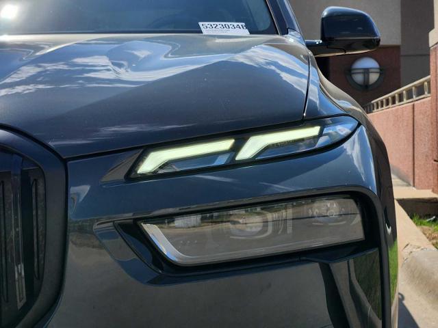 2024 BMW X7 xDrive40i Vehicle Photo in PLANO, TX 75024