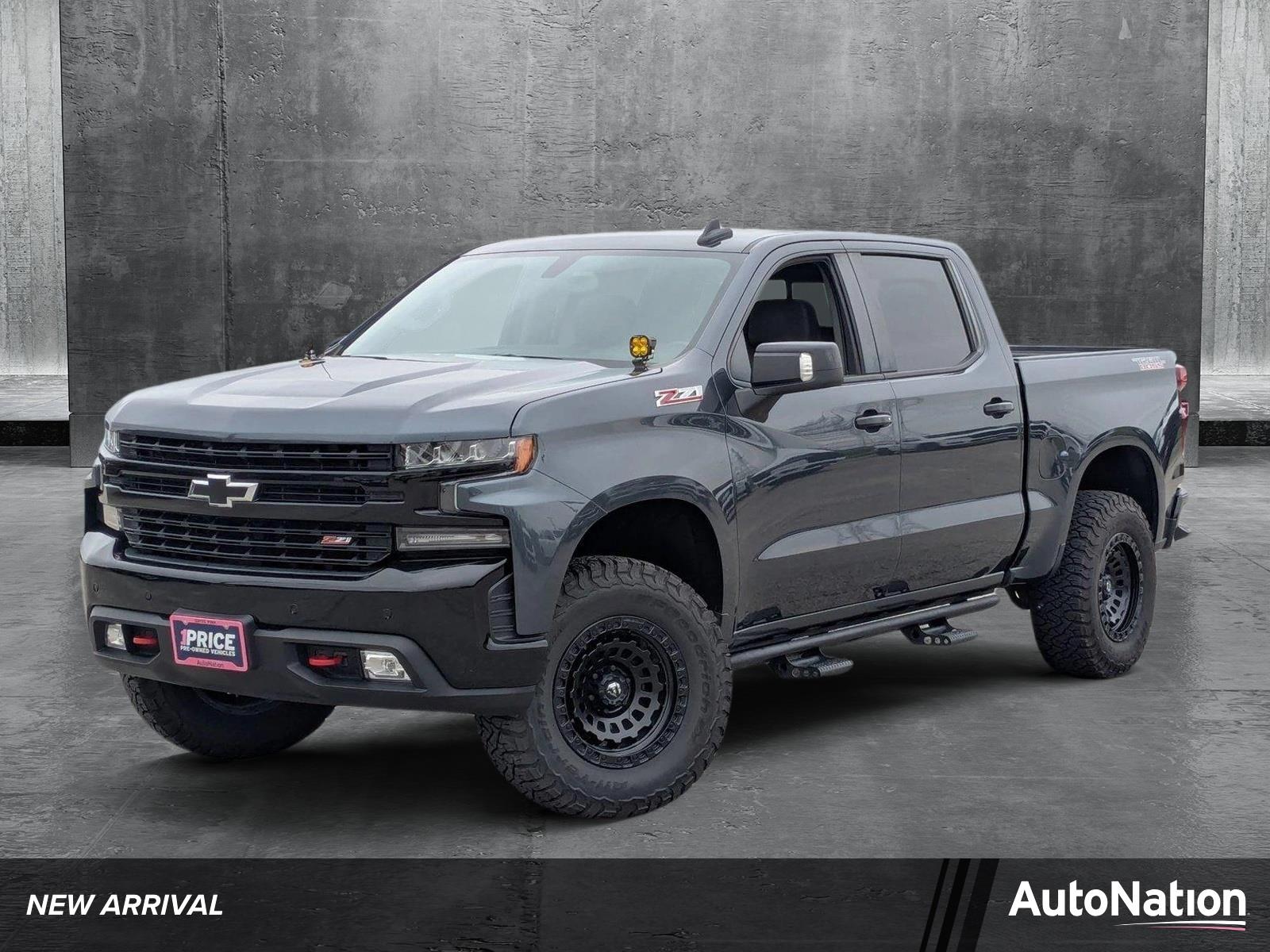 2020 Chevrolet Silverado 1500 Vehicle Photo in Valencia, CA 91355