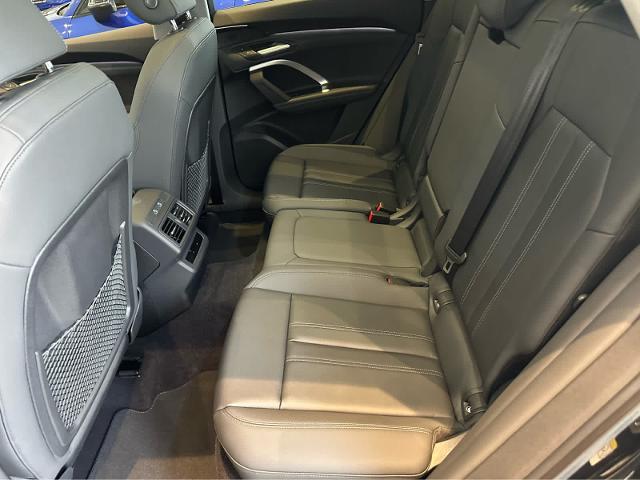 2025 Audi Q5 Vehicle Photo in HOUSTON, TX 77090