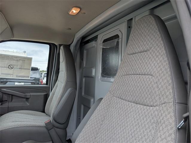 2024 Chevrolet Express Commercial Cutaway Vehicle Photo in ENGLEWOOD, CO 80113-6708