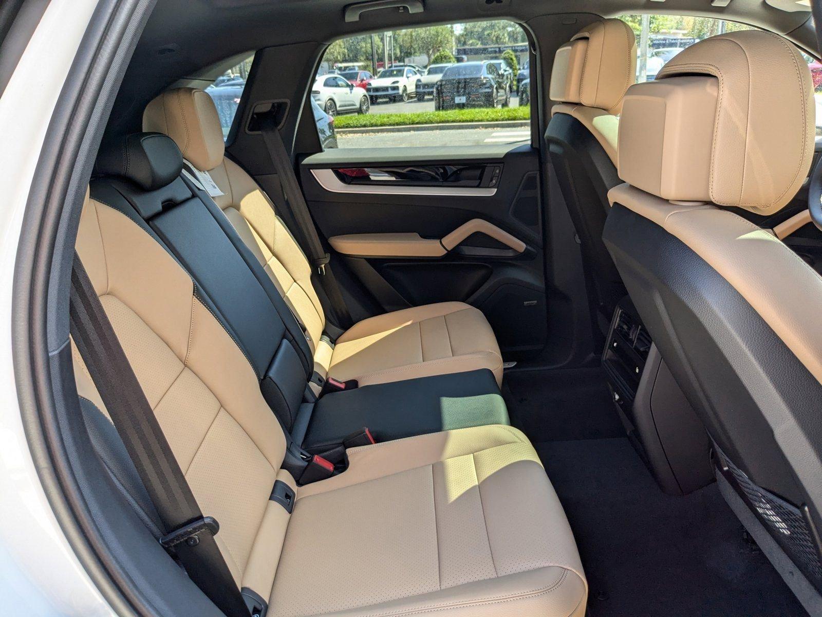 2025 Porsche Cayenne Vehicle Photo in Maitland, FL 32751