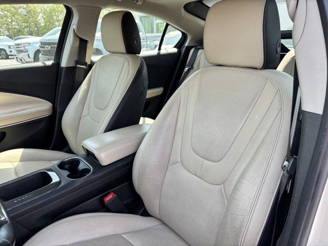 2012 Chevrolet Volt Vehicle Photo in Nashua, NH 03060