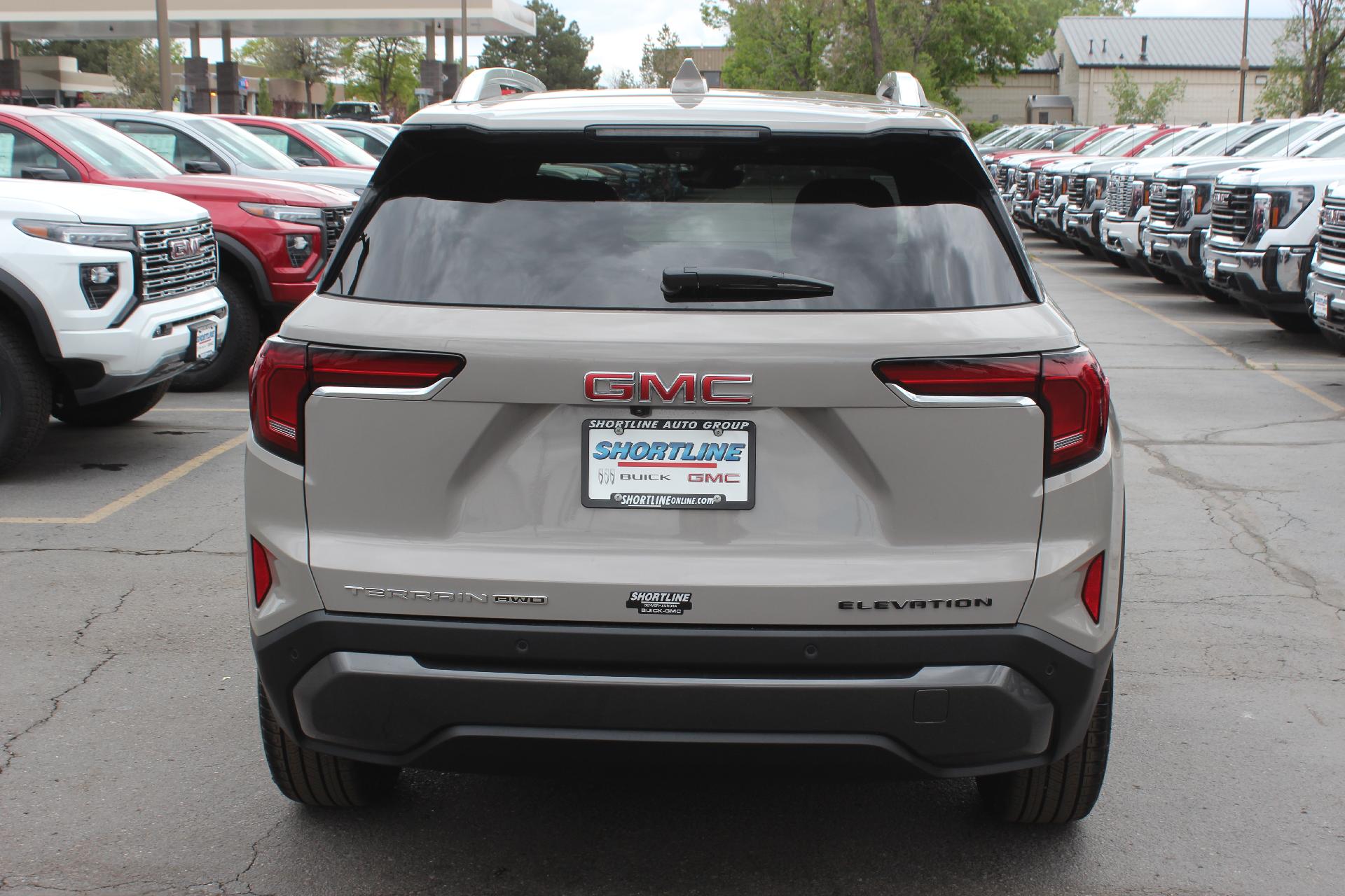 2026 GMC Terrain Vehicle Photo in AURORA, CO 80012-4011