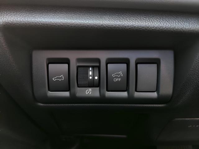2025 Subaru Outback Vehicle Photo in Green Bay, WI 54304