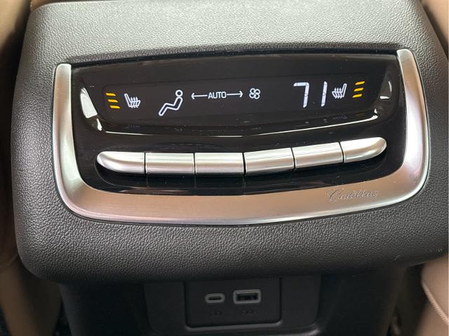 2024 Cadillac XT6 Vehicle Photo in Grapevine, TX 76051