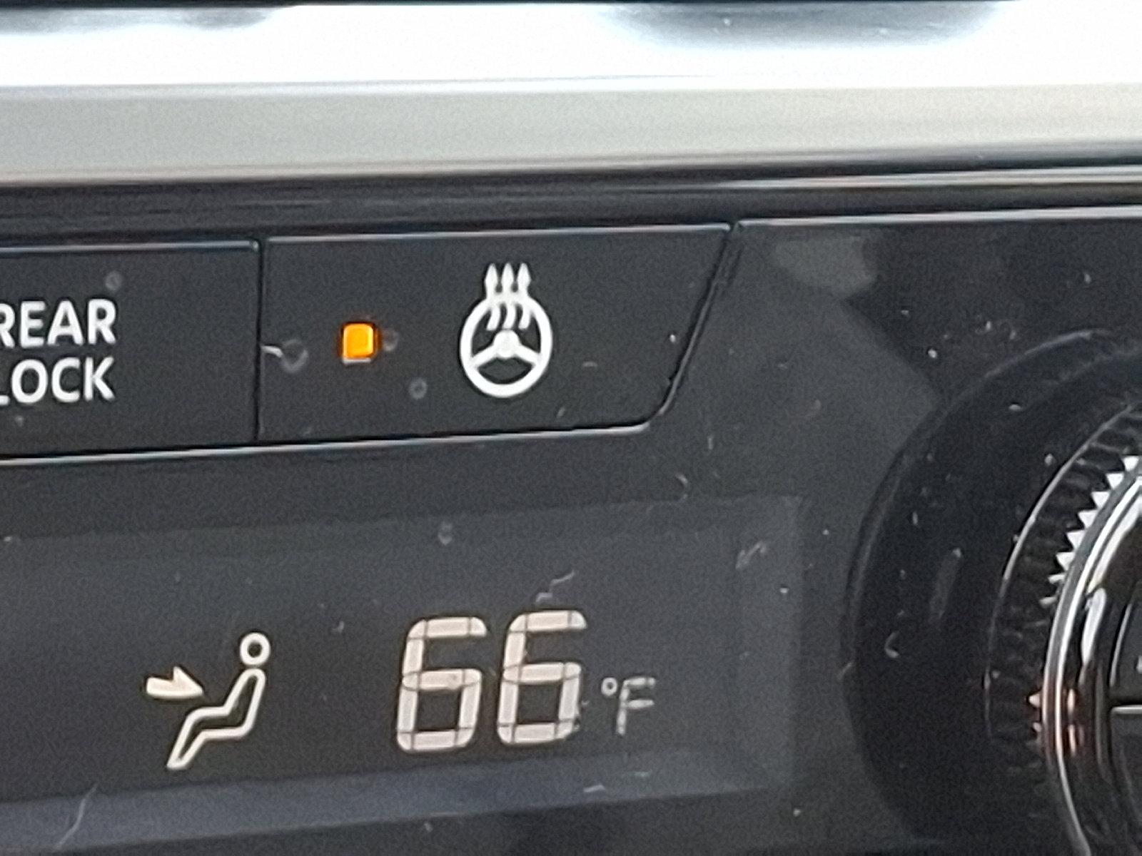 2022 Nissan Pathfinder Vehicle Photo in Harrisburg, PA 17111-1033