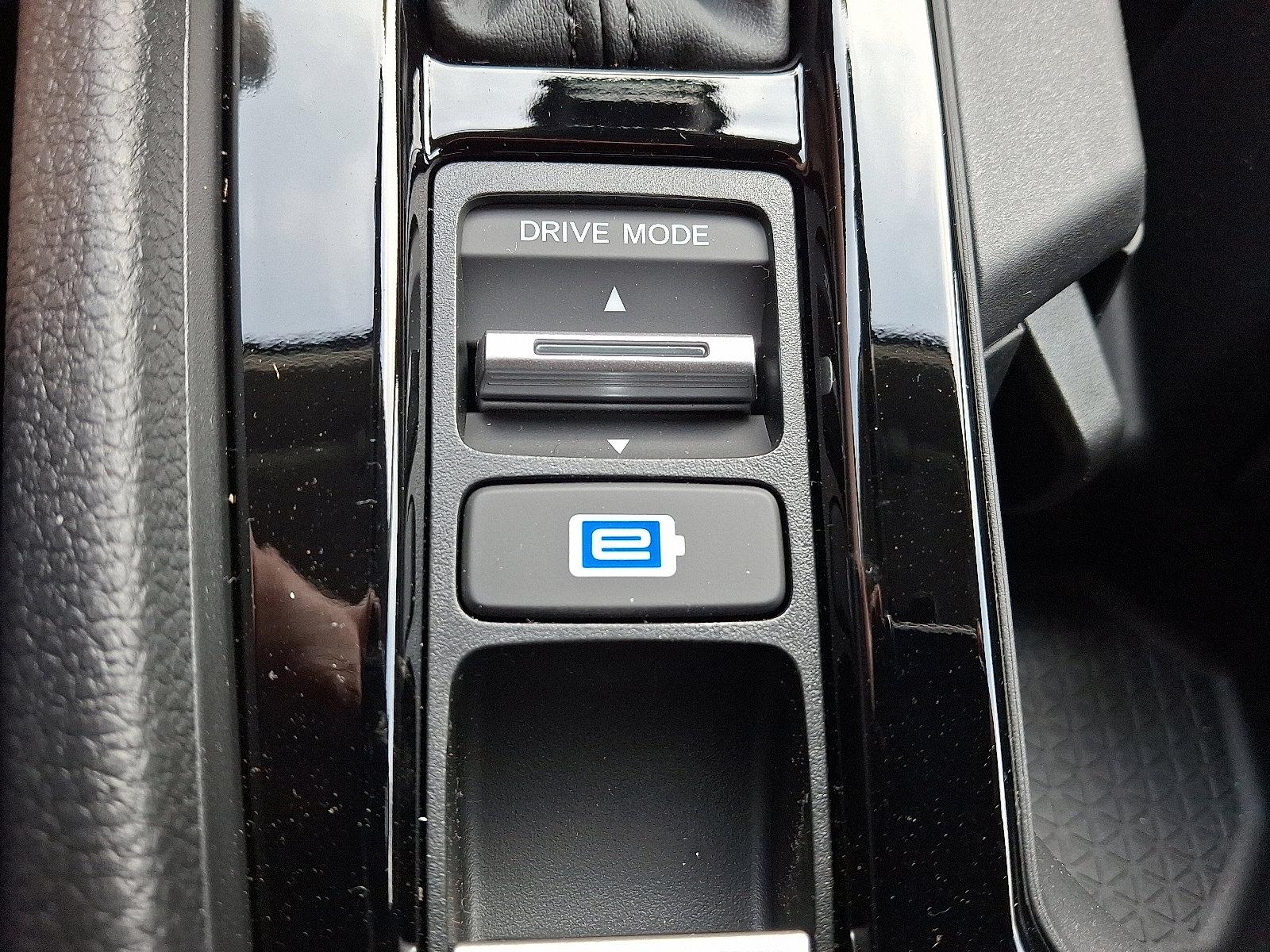 2025 Honda Accord Hybrid Vehicle Photo in Harrisburg, PA 17111