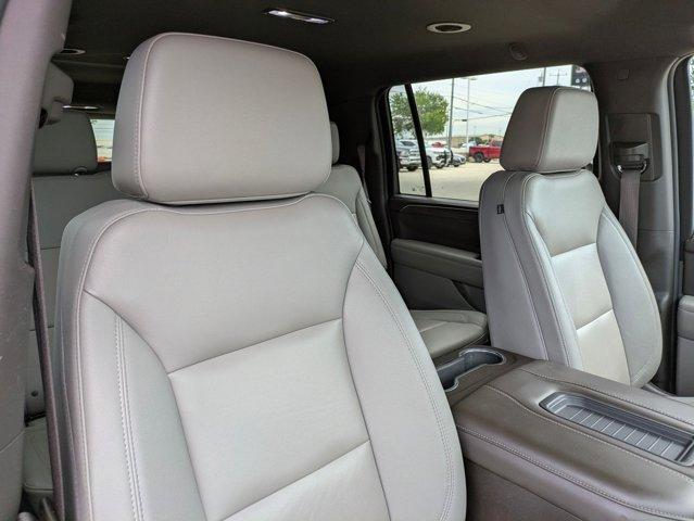 2023 Chevrolet Suburban Vehicle Photo in SELMA, TX 78154-1460