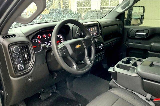 2024 Chevrolet Silverado 2500 HD Vehicle Photo in TOPEKA, KS 66609-0000
