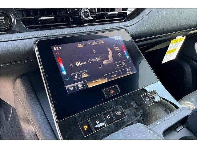 2025 INFINITI QX80 Vehicle Photo in San Antonio, TX 78230
