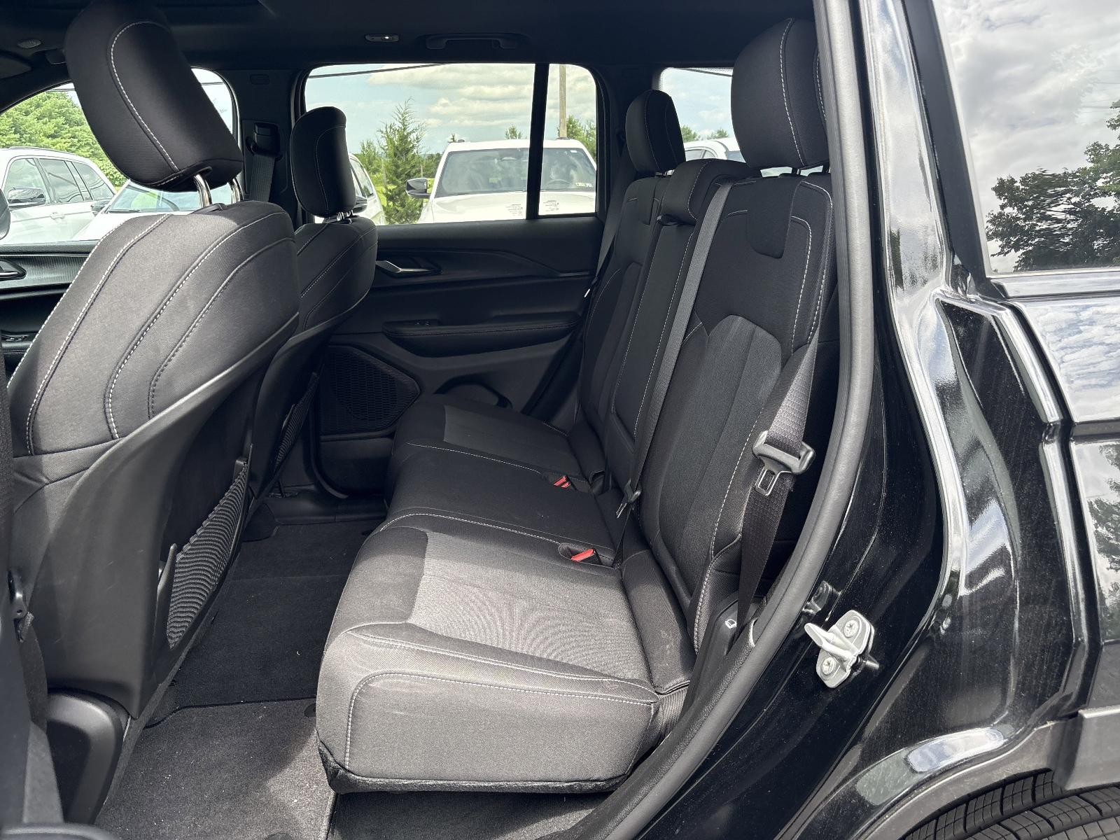 2025 Jeep Grand Cherokee Vehicle Photo in Mechanicsburg, PA 17050-1707