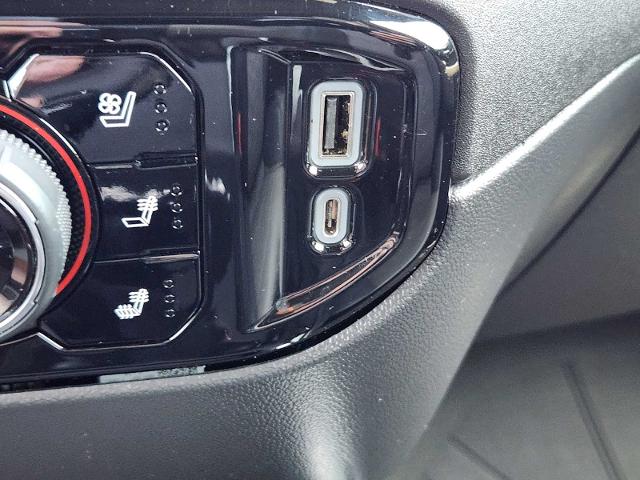 2022 Chevrolet Silverado 1500 Vehicle Photo in DENTON, TX 76210-9321