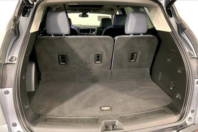 2021 Buick Enclave Vehicle Photo in KANSAS CITY, MO 64114-4502