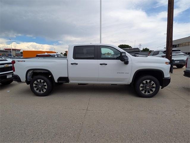 2025 Chevrolet Silverado 2500 HD Vehicle Photo in ENGLEWOOD, CO 80113-6708