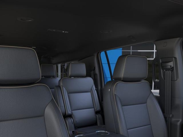 2025 Chevrolet Suburban Vehicle Photo in Roslyn, NY 11576
