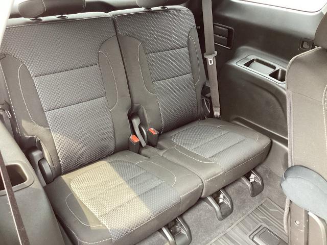 2023 GMC Acadia Vehicle Photo in GARDNER, MA 01440-3110