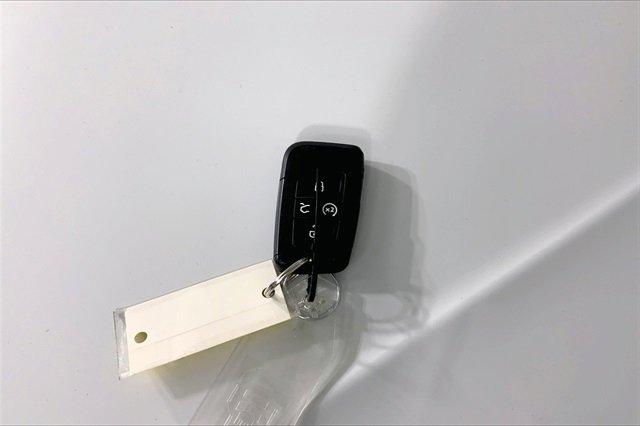 2024 Volkswagen Tiguan Vehicle Photo in KANSAS CITY, MO 64114-4502