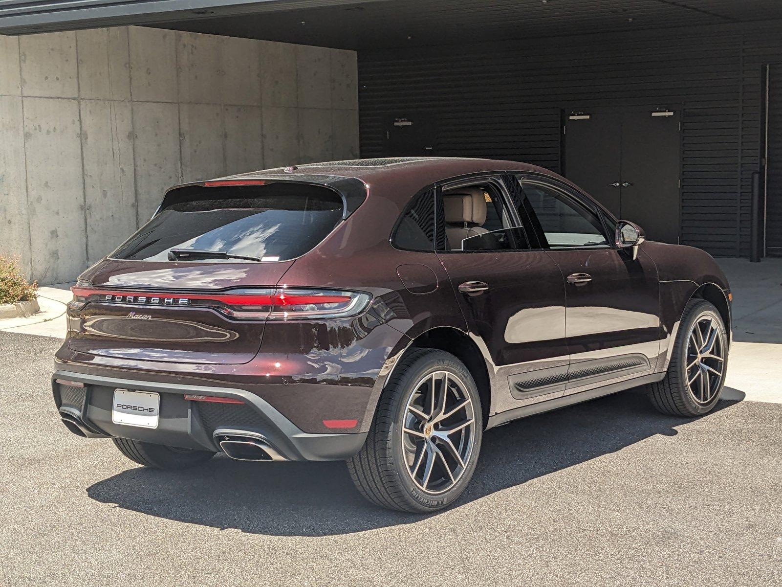 2024 Porsche Macan Vehicle Photo in Towson, MD 21204