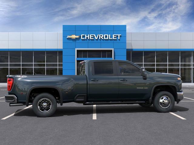 2025 Chevrolet Silverado 3500 HD Vehicle Photo in GREENACRES, FL 33463-3207