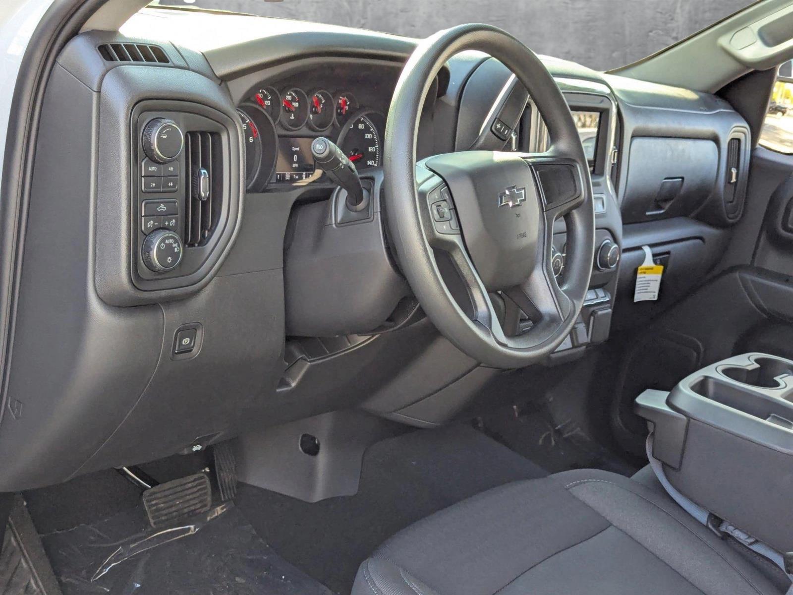 2025 Chevrolet Silverado 1500 Vehicle Photo in GREENACRES, FL 33463-3207