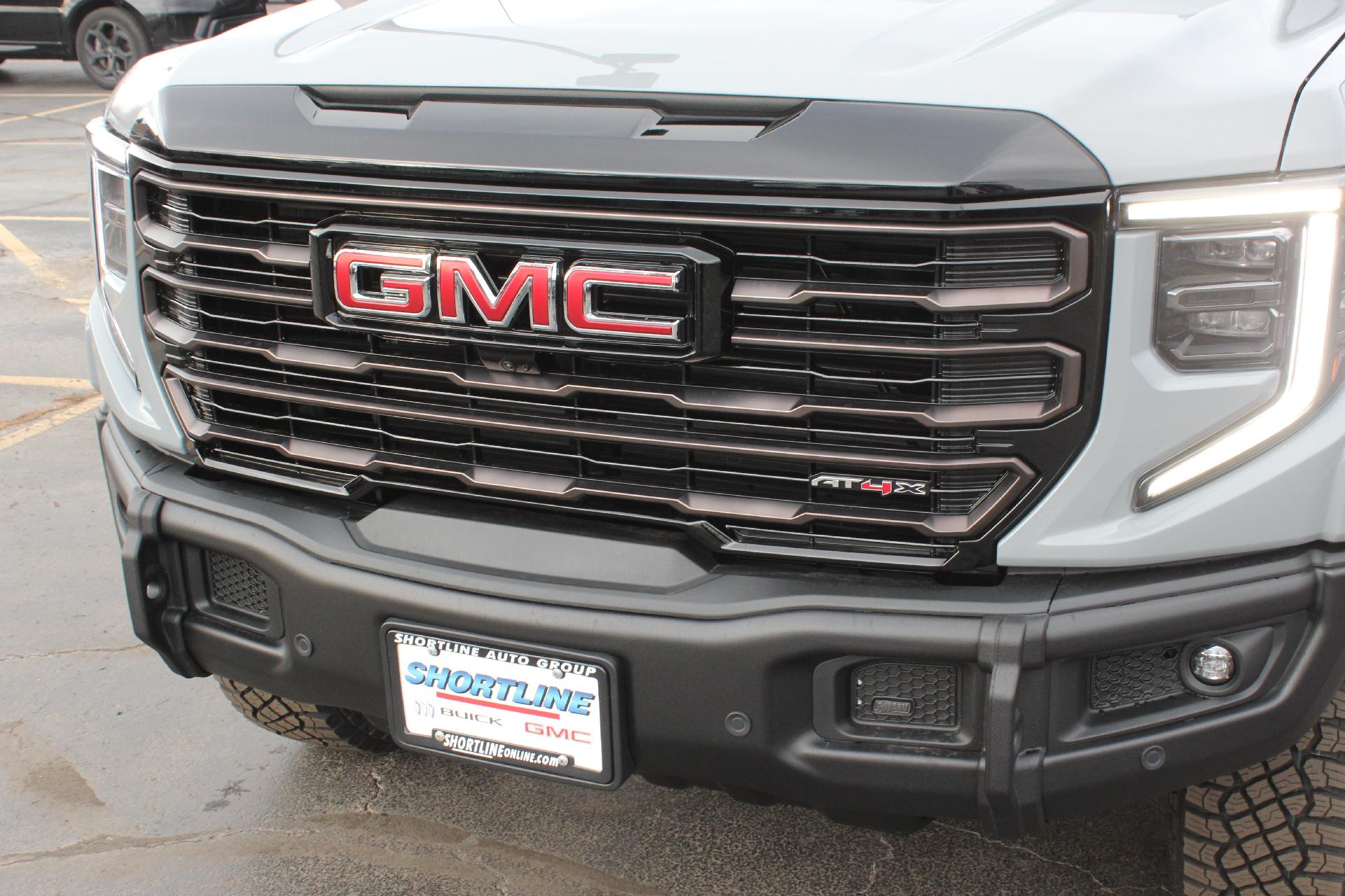 2025 GMC Sierra 1500 Vehicle Photo in AURORA, CO 80012-4011