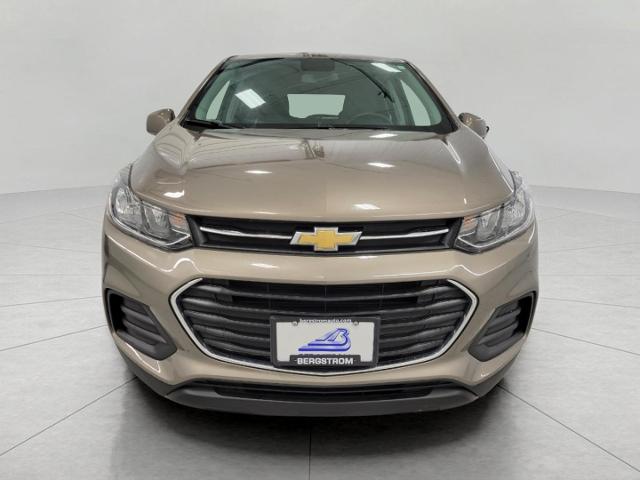 2022 Chevrolet Trax Vehicle Photo in NEENAH, WI 54956-2243