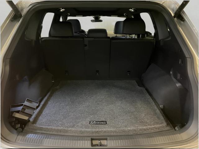 2022 Volkswagen Tiguan Vehicle Photo in Oshkosh, WI 54904