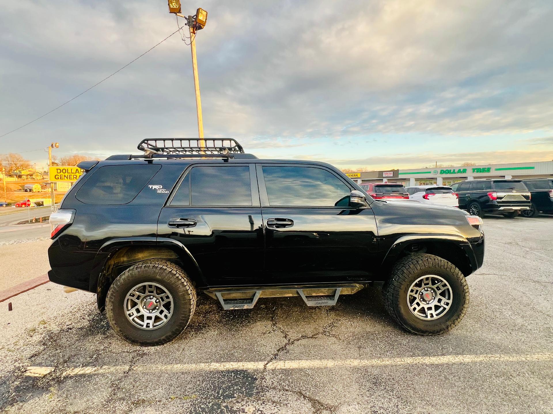 Used 2019 Toyota 4Runner TRD Off-Road Premium with VIN JTEBU5JR9K5665956 for sale in Doniphan, MO