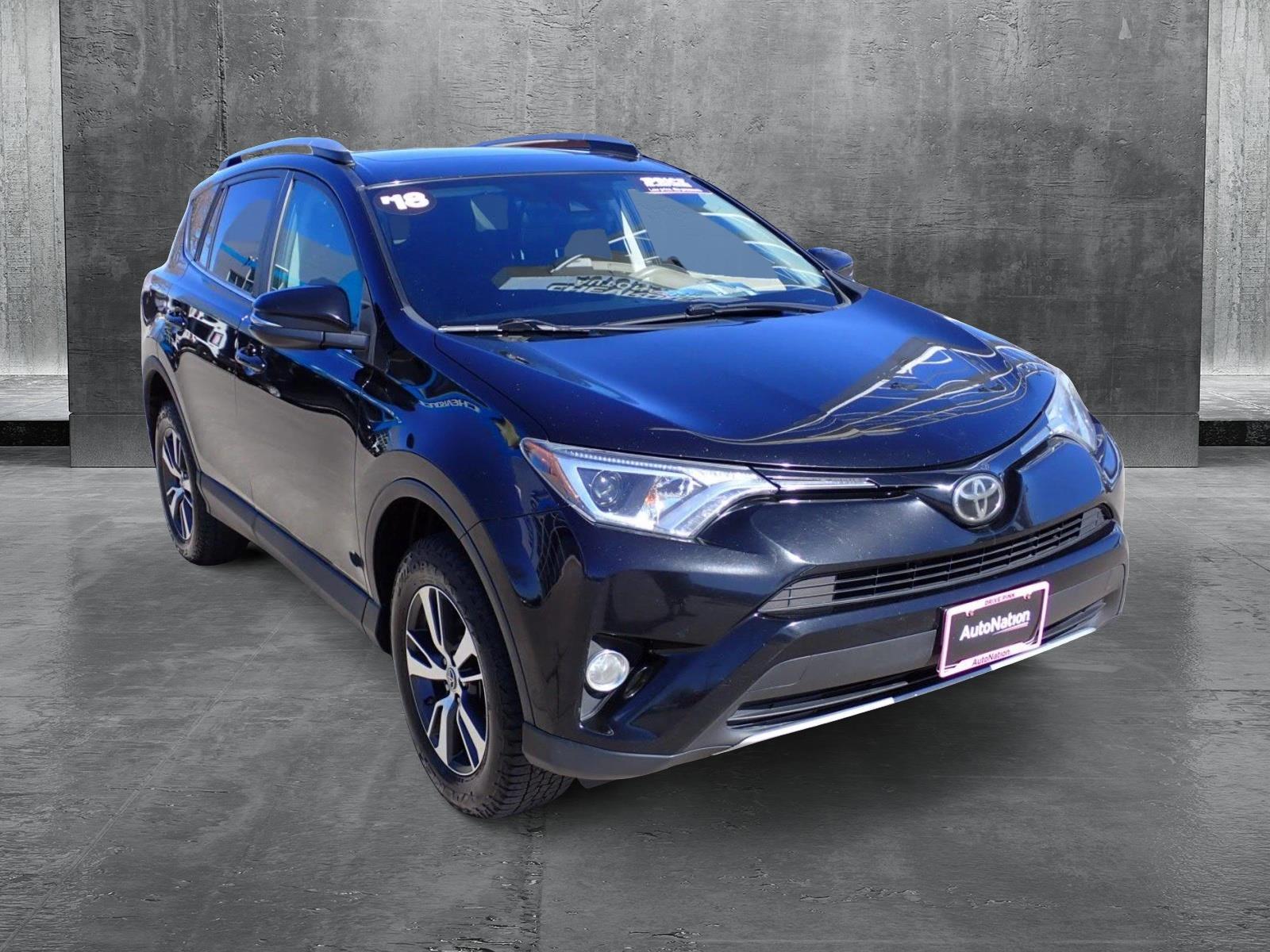 2018 Toyota RAV4 Vehicle Photo in DENVER, CO 80221-3610