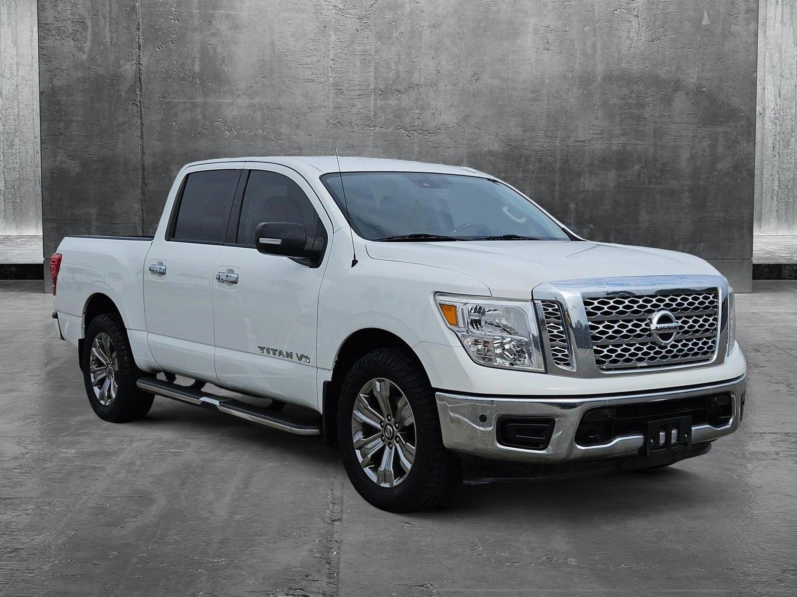 2018 Nissan Titan Vehicle Photo in CORPUS CHRISTI, TX 78416-1100