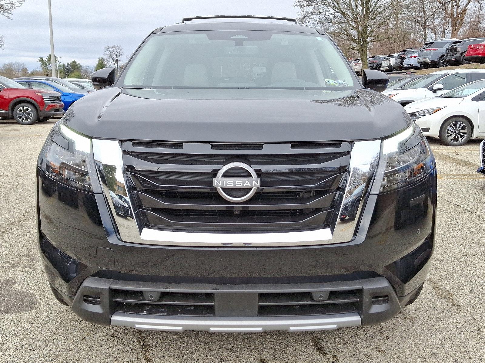 2025 Nissan Pathfinder Vehicle Photo in Jenkintown, PA 19046