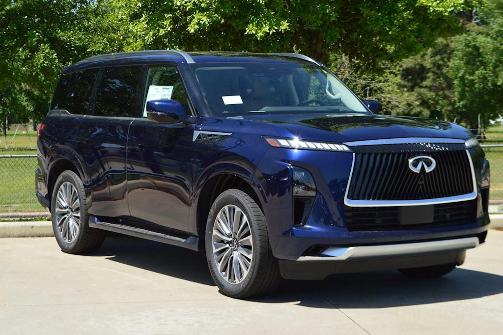 2025 INFINITI QX80 Vehicle Photo in Houston, TX 77090