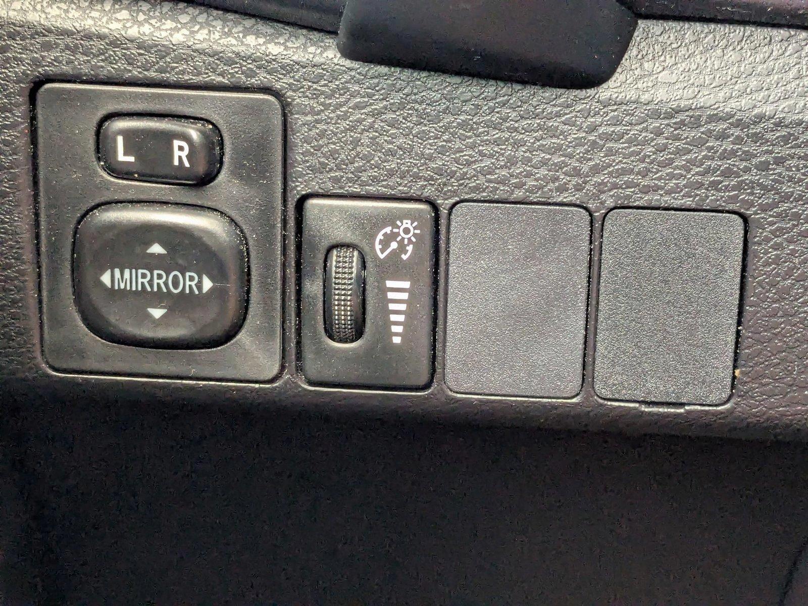2018 Toyota Corolla Vehicle Photo in St. Petersburg, FL 33713