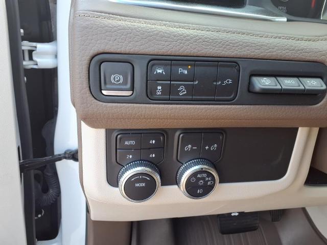 2021 GMC Yukon Vehicle Photo in HENDERSON, NC 27536-2966