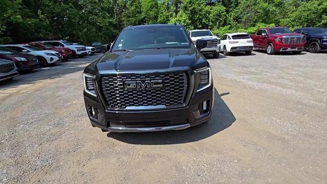 2023 GMC Yukon Vehicle Photo in Pleasant Hills, PA 15236