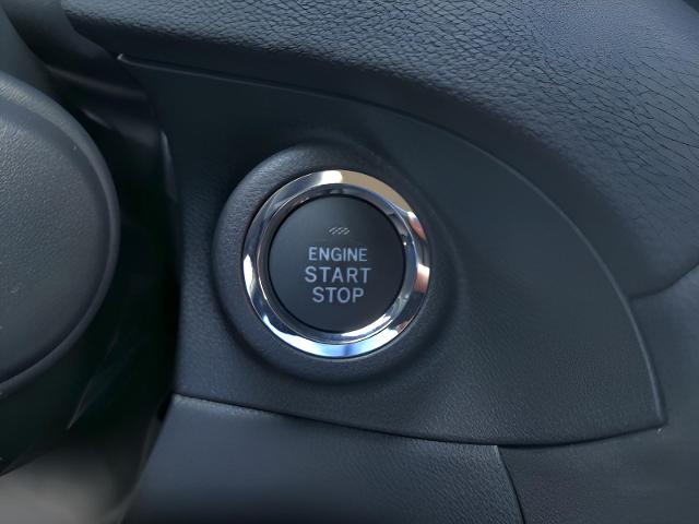 2025 Subaru Ascent Vehicle Photo in Green Bay, WI 54304