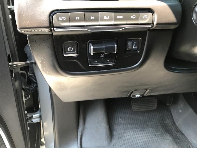 2023 Cadillac Escalade Vehicle Photo in GREEN BAY, WI 54303-3330