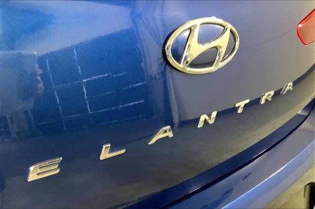 2020 Hyundai ELANTRA Vehicle Photo in Lees Summit, MO 64086