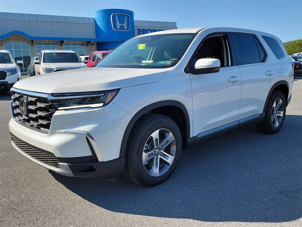 2025 Honda Pilot Vehicle Photo in Muncy, PA 17756