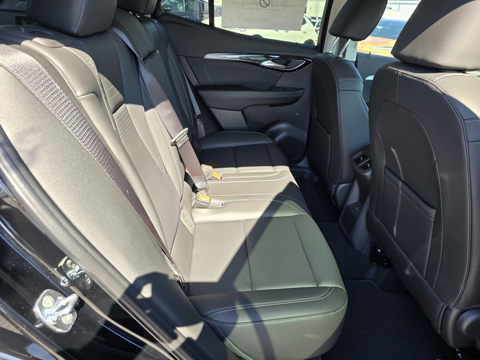 2024 Buick Envision Vehicle Photo in Rolla, MO 65401