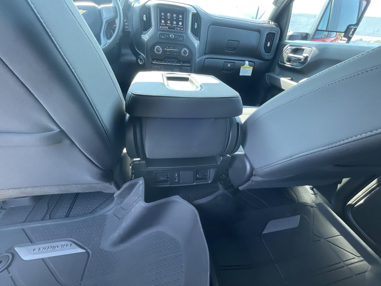 2025 Chevrolet Silverado 2500 HD Vehicle Photo in BENTONVILLE, AR 72712-4322